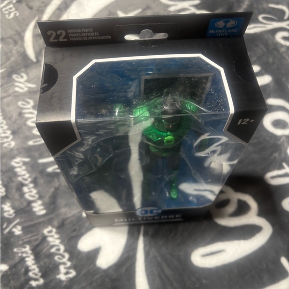 NIB McFarlane Toys DC Multiverse Dark Nights Metal Earth-32 Batman Dawnbreaker - Picture 4 of 8